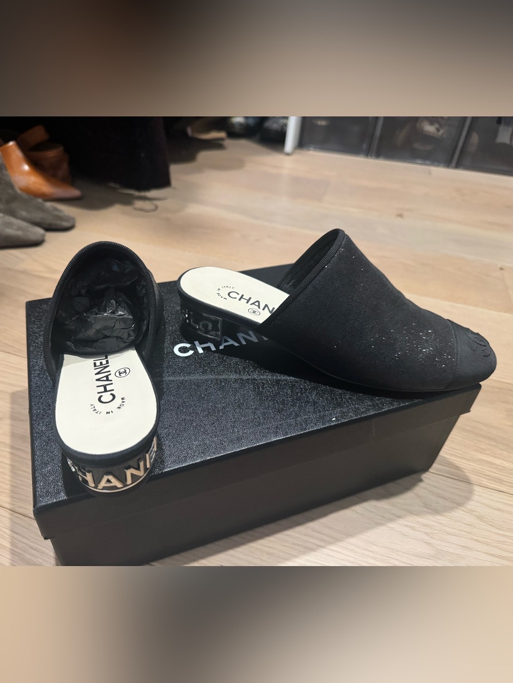 CHANEL Logo Black Glitter Mules
